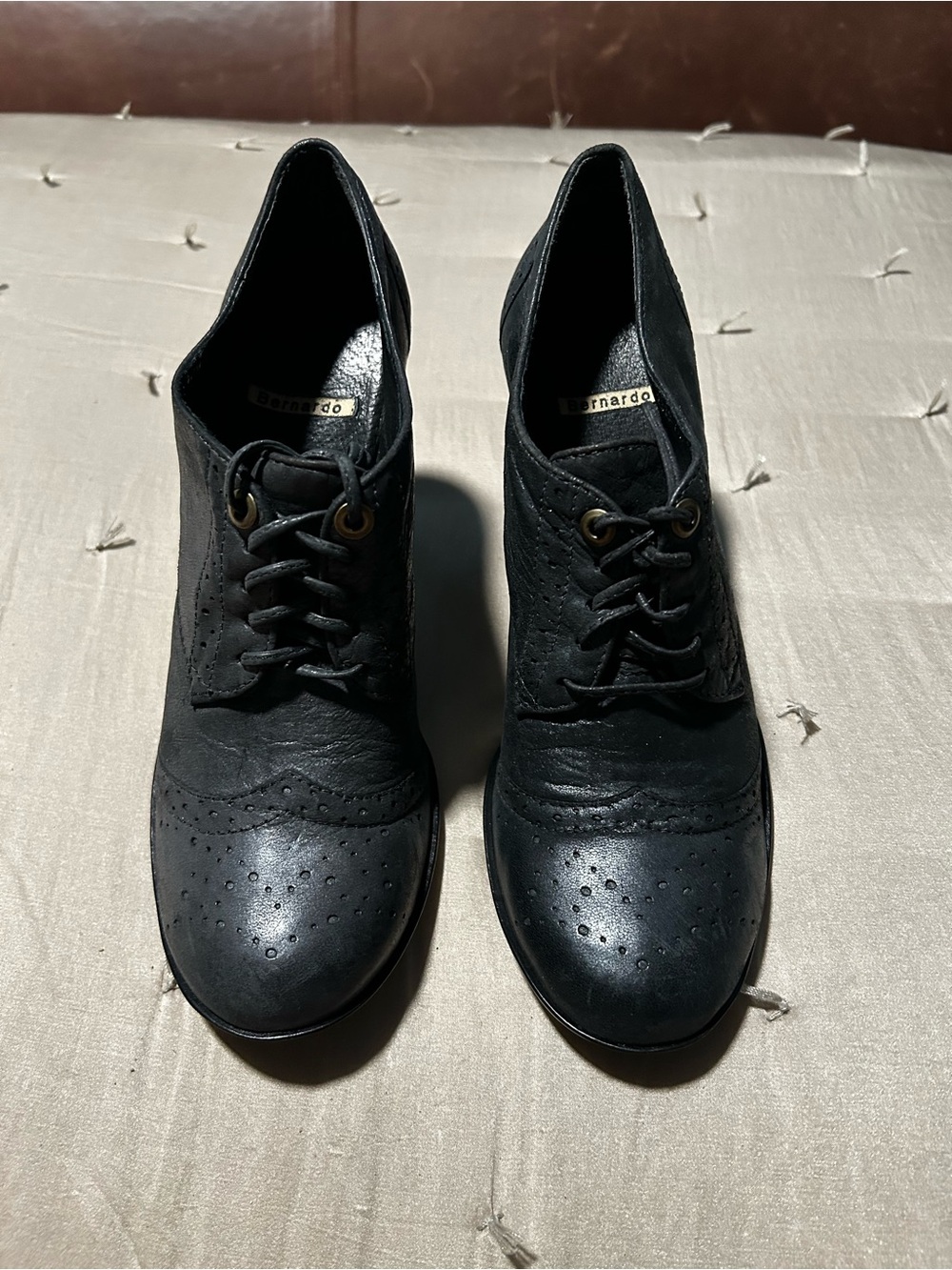 Bernardo Wing-tip Oxford Pumps